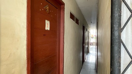Kosan 12 Pintu Lokasi Strategis 2 Lantai dari Akses Jalan @Kebayoran Baru, Jakarta Selatan