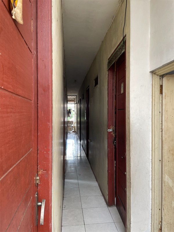 Kosan 12 Pintu Lokasi Strategis 2 Lantai dari Akses Jalan @Kebayoran Baru, Jakarta Selatan