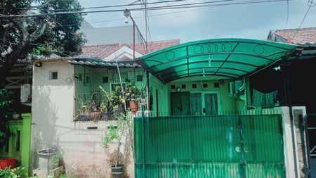 Rumah Siap Huni dengan Hunian Nyaman dan Asri di Gading Serpong