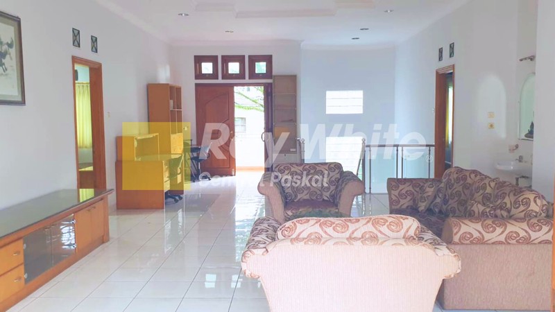 Rumah Furnished di Istana Regency Kota Bandung
