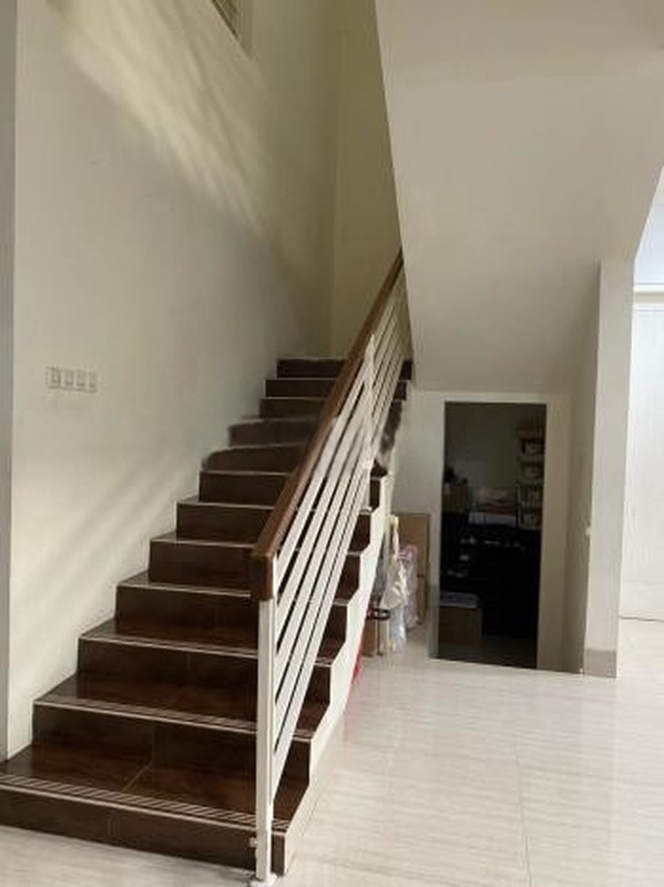 Hot Rent. Rumah bagus the Green cluster Manhattan Forum, BSD