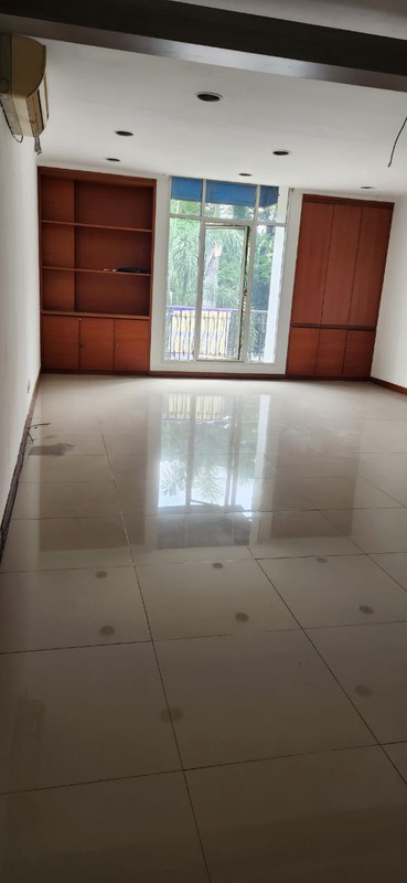 [DISEWA] Ruko 3½ Lantai Siap Pakai dan Lokasi Strategis Pinggir Jalan Raya @Pondok Indah, Jakarta Selatan