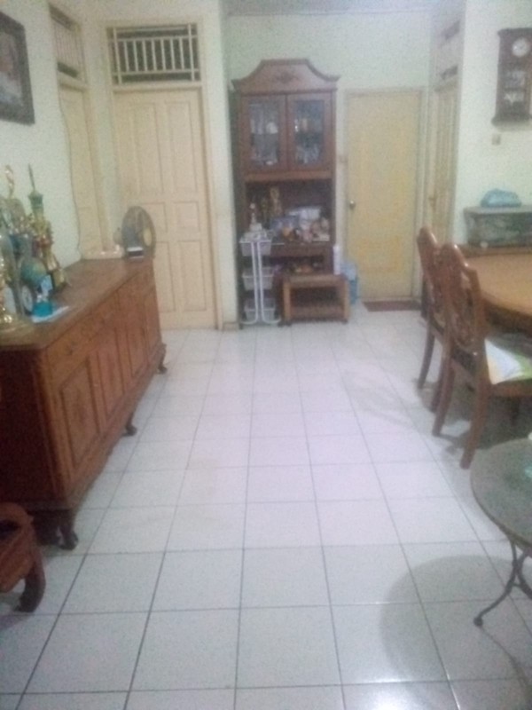 Rumah di Bintaro Jaya dengan Posisi Hook KT 3+1 KM 2+1