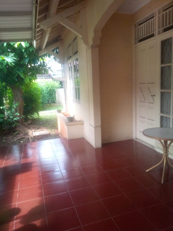 Rumah di Bintaro Jaya dengan Posisi Hook KT 3+1 KM 2+1