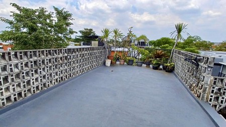 Rumah Siap Huni di Kebayoran Harmony - 3+1 KT, Ada Rooftop