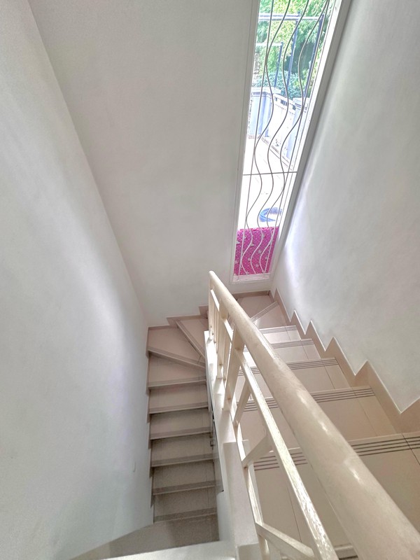 Rumah 2 Lantai Siap Huni Posisi Hook dengan Hunian Nyaman dan Asri @BSD, Nusaloka