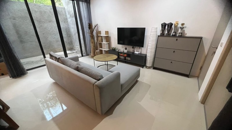 Rumah di jual di Pondok Cabe, aman dan strategis