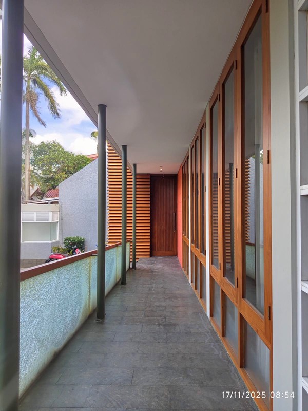 [DIJUAL CEPAT] RUMAH 2 LANTAI LOKASI SANGAT STRATEGIS DAN PREMIUM @Pondok Indah