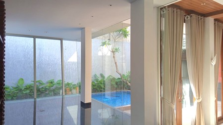 [DIJUAL CEPAT] RUMAH 2 LANTAI LOKASI SANGAT STRATEGIS DAN PREMIUM @Pondok Indah