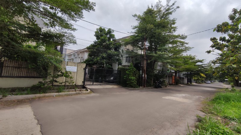 Rumah Bagus, minimalis, Dalam Cluster di Jurang Mangu