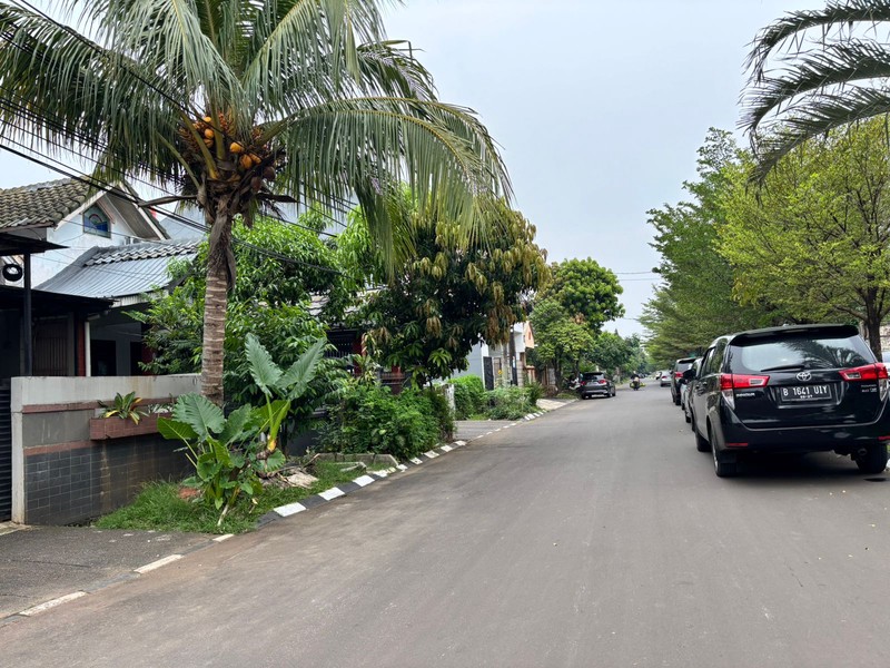 Rumah Keluarga Nyaman Villa Bintaro Regency, 1 Lantai, SHM