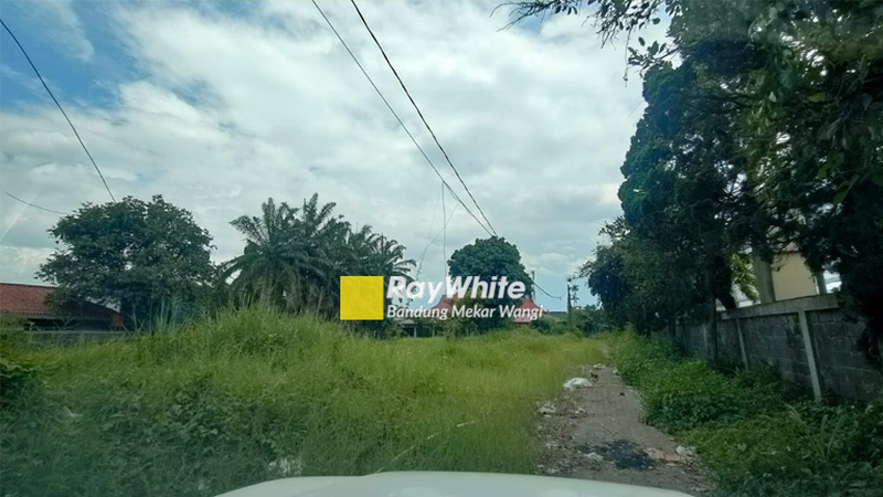 Gudang dan kantor Sayap Soetta