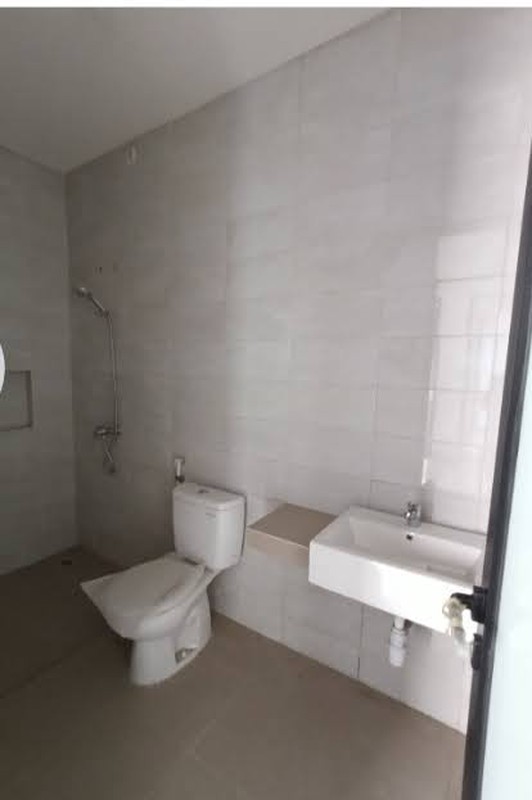 Jual Cepat Rumah Baru Gress - Pondok Tjandra Nanas, Sidoarjo