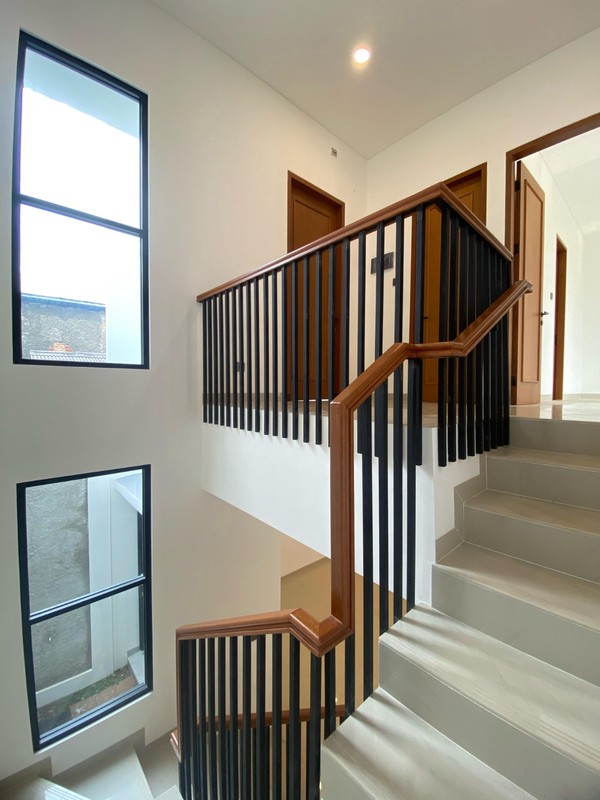 Cinere Gandul Rumah Modern Minimalis Dekat Pintu Tol Brigif