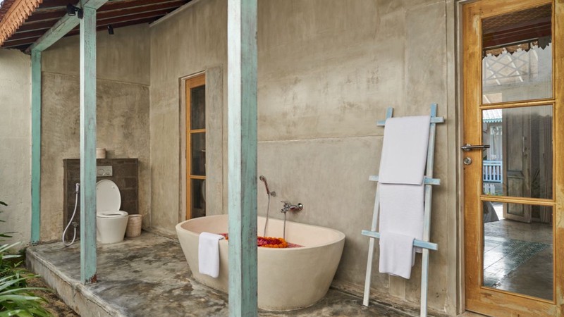 For Sale Leasehold - Brand new cozy and beautiful style brand new villa close to Batu Belig beach