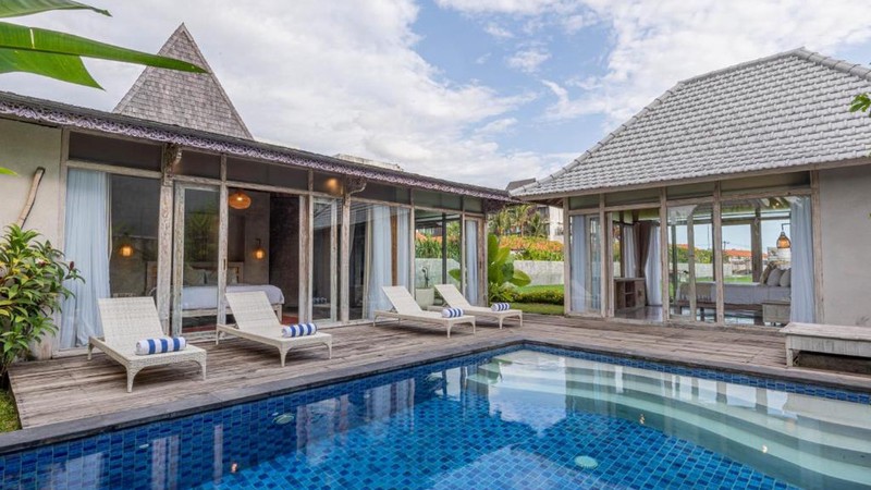 For Sale Leasehold - Brand new cozy and beautiful style brand new villa close to Batu Belig beach