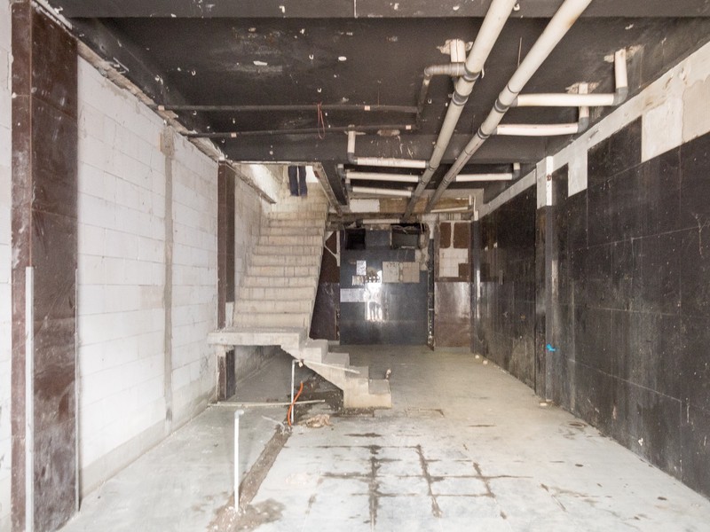 Disewakan Ruko Bangunan Lama Perlu Renovasi, Unfurnished, Bebas Banjir di Jl. Kemang Raya, Bangka, Mampang Prapatan