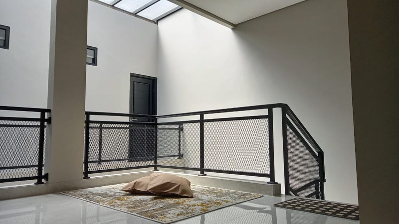 Rumah Baru 2 lantai Furnish di Kelapa Gading Jakarta Utara