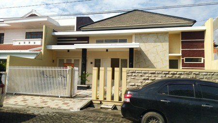 Rumah Disewa Manyar Tirto Asri Sukolilo Surabaya