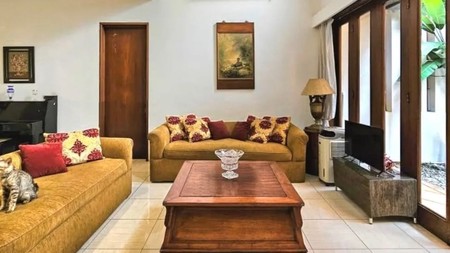 Rumah 2 Lantai Mewah Siap Huni dengan Hunian Nyaman dan Asri @Bintaro Sektor 2