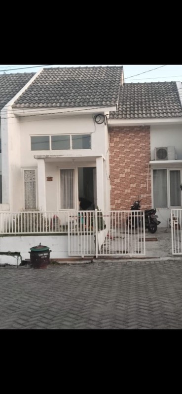Rumah Dijual Perumahan Alana Hill Regency Driyorejo Gresik