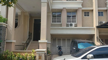 DIJUAL RUMAH SIAP HUNI 3 LANTAI - JL. GRANDE BOULEVARD, GADING, JAKARTA UTARA