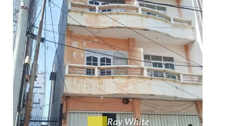 Disewakan Ruko 3 Lantai di Tanjung Karang Pusat, Bandar Lampung