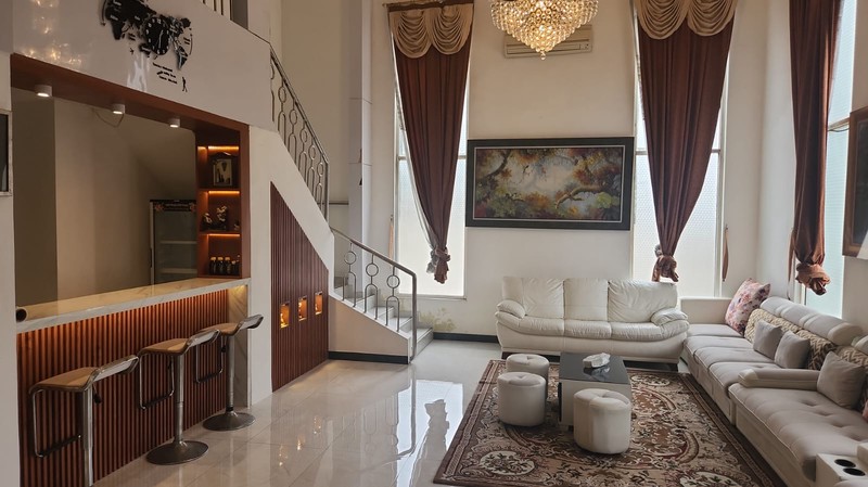 Dijual Rumah Posisi Hook di JL. Danau Belida - Taman Beverly Golf - Lippo Karawaci Tangerang