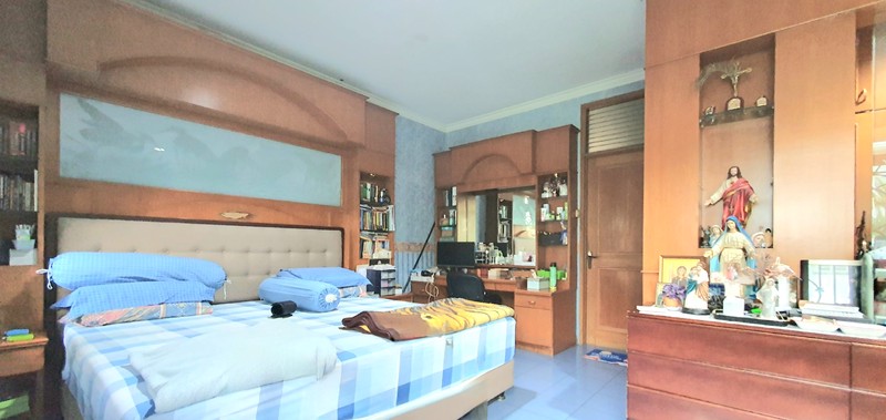 Dijual Rumah Hoek Sejuk & Asri di Gading Kirana Timur, Kelapa Gading