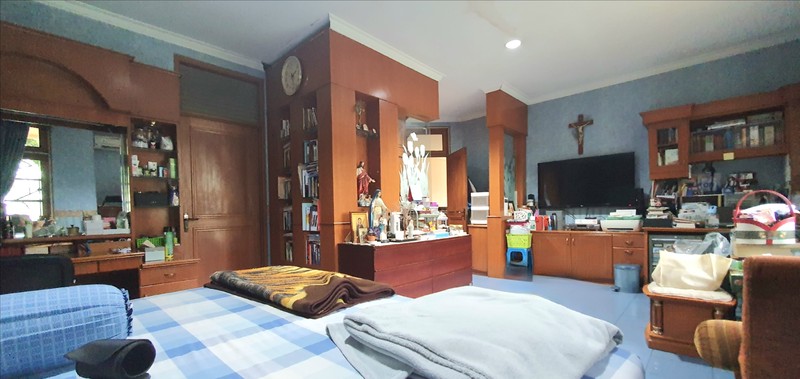 Dijual Rumah Hoek Sejuk & Asri di Gading Kirana Timur, Kelapa Gading