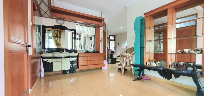 Dijual Rumah Hoek Sejuk & Asri di Gading Kirana Timur, Kelapa Gading