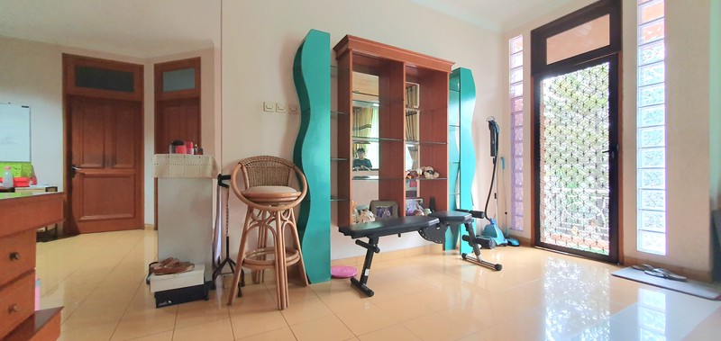 Dijual Rumah Hoek Sejuk & Asri di Gading Kirana Timur, Kelapa Gading