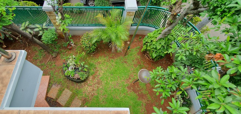 Dijual Rumah Hoek Sejuk & Asri di Gading Kirana Timur, Kelapa Gading