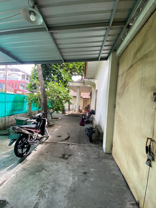 Dijual Rumah Mewah Di Lokasi Strategis Pakuningratan, Berada di Area Bisnis Dan Dekat Jalan Magelang , Cokrodiningratan, Jetis, Yogyakarta