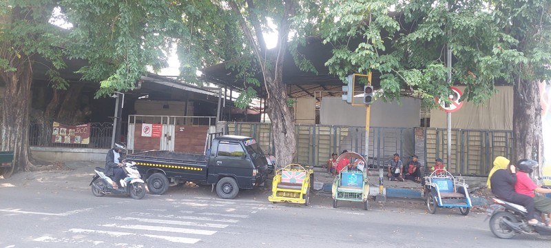 Dijual 1800 m2 Tanah Hook Komersial area di Alun - Alun Bangil Pasuruan Jawa Timur - Jalan Ahmad Yani - Cocok Buat Segala Usaha - Strategis Row Jalan Besar - SHM