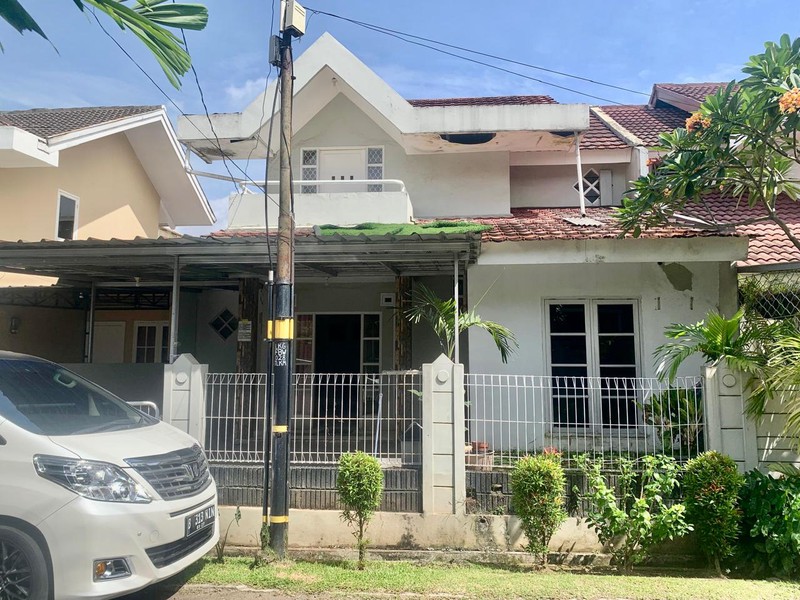 Rumah Bagus Di Jl Palem Kuning Rawa Buntu BSD Tangerang Selatan