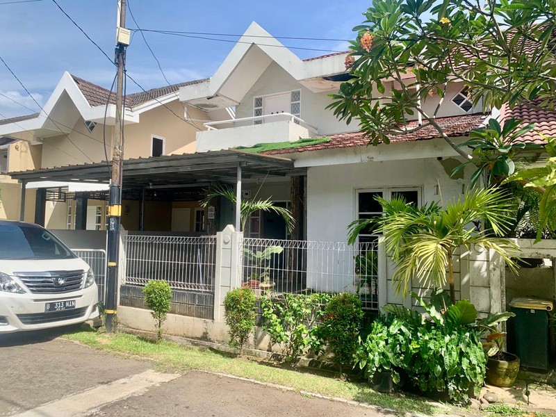 Rumah Bagus Di Jl Palem Kuning Rawa Buntu BSD Tangerang Selatan