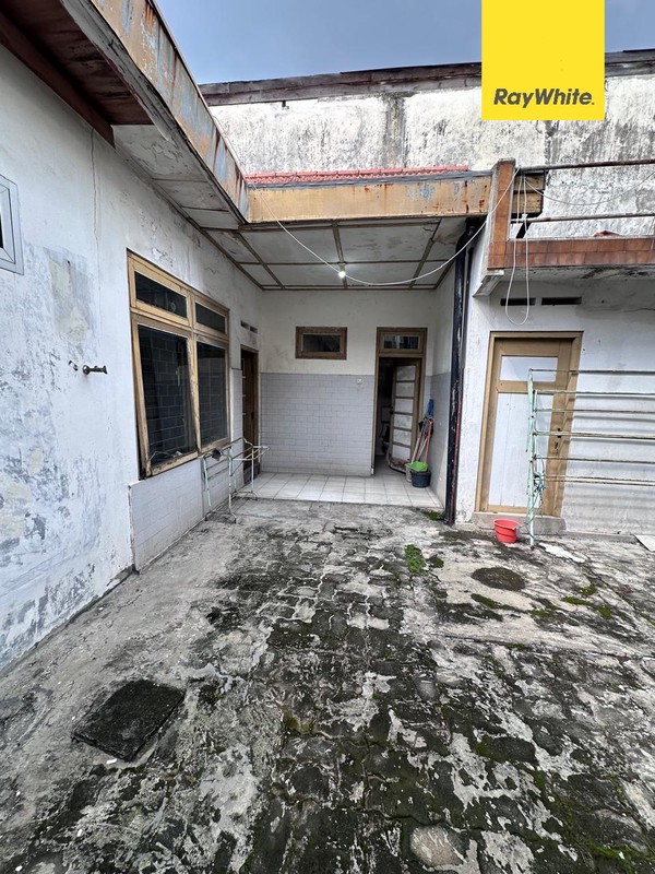 Rumah Dijual Dijalan Blambangan Surabaya Pusat