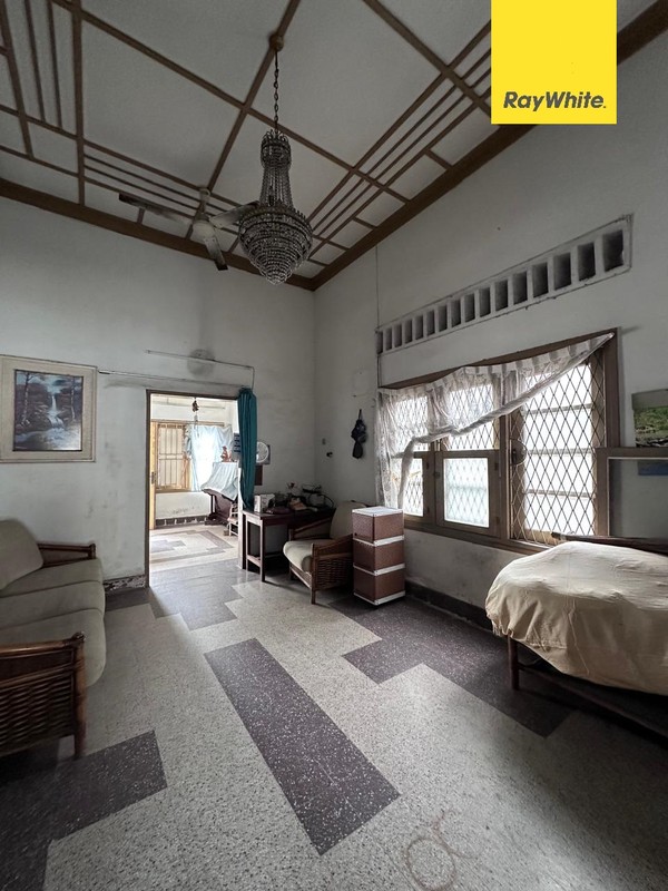 Rumah Dijual Dijalan Blambangan Surabaya Pusat