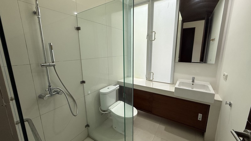 MODERN AND BEAUTIFUL HOUSE AT SENOPATI AREA