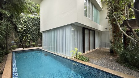 MODERN AND BEAUTIFUL HOUSE AT SENOPATI AREA
