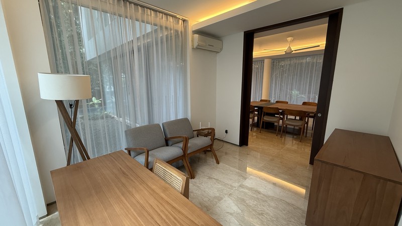 MODERN AND BEAUTIFUL HOUSE AT SENOPATI AREA