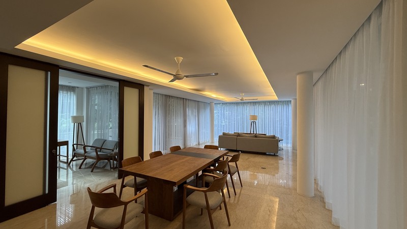 MODERN AND BEAUTIFUL HOUSE AT SENOPATI AREA