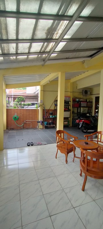 Rumah di Perumahan Billy & Moon dengan lingkungan yang asri dan aman