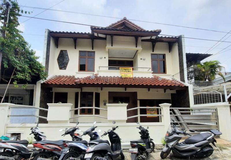 Rumah Bagus Di Alam Segar Pondok Indah Jakarta Selatan