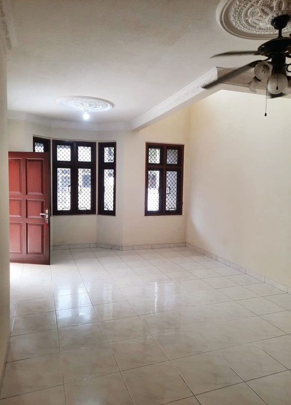 Rumah Bagus Di Alam Segar Pondok Indah Jakarta Selatan