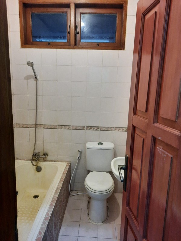 Rumah Bagus Di Alam Segar Pondok Indah Jakarta Selatan