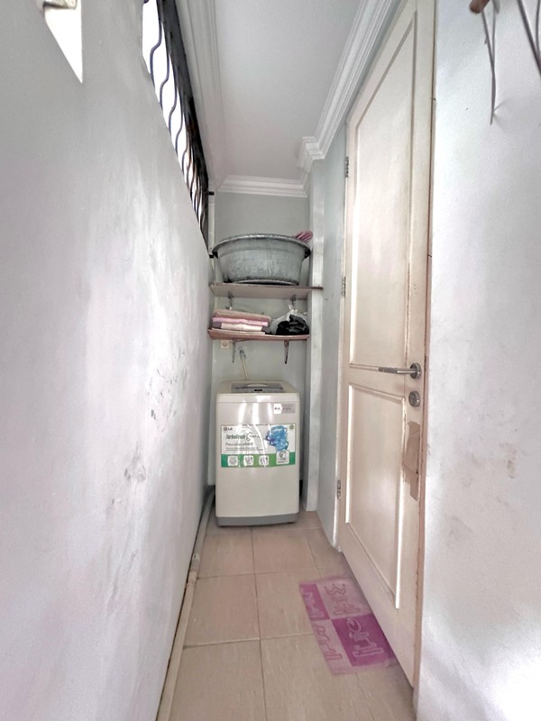 Rumah Bagus Di Neo Catalonia, Nusa Loka BSD Tangerang Selatan