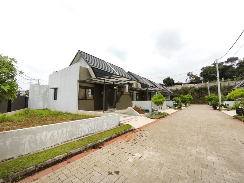 Rumah Bagus Di Gardens Candi Sawangan Rivergate Depok