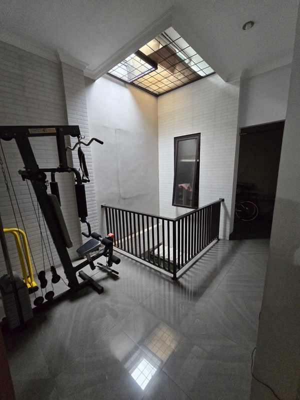 Rumah Bagus Di Oriana Permata Bintaro Jaya Sektor 9